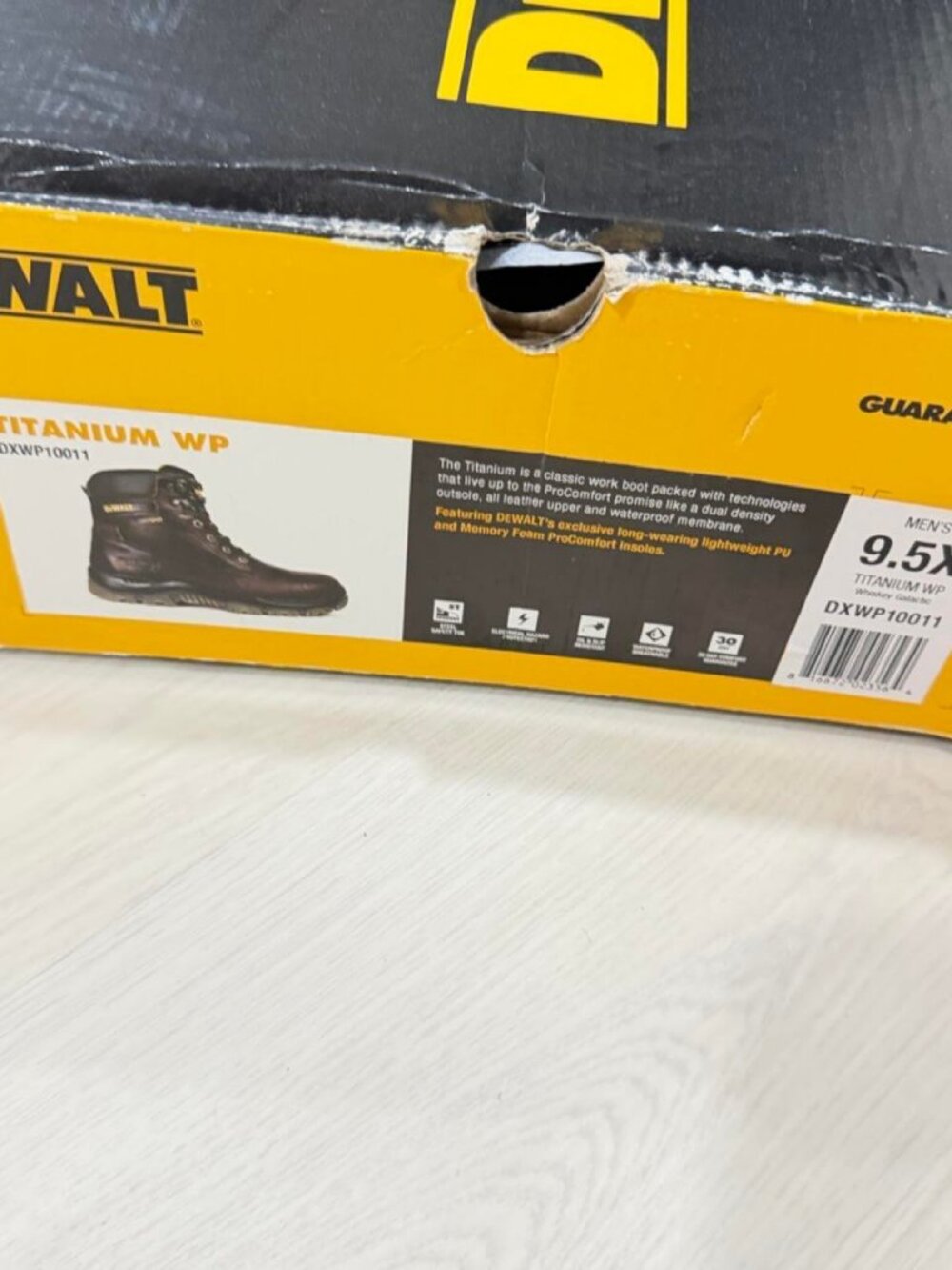 DeWalt Titanium WP boots in brown & black, size US 9.5X #workwear #safety